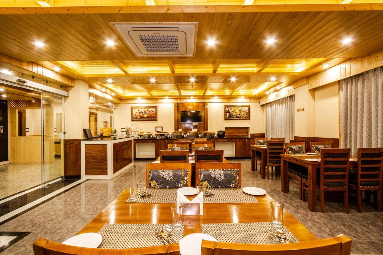 Suryansh Regency Manali Centrally Heated Air Cooled With Private Balconies Manāli Kültér fotó