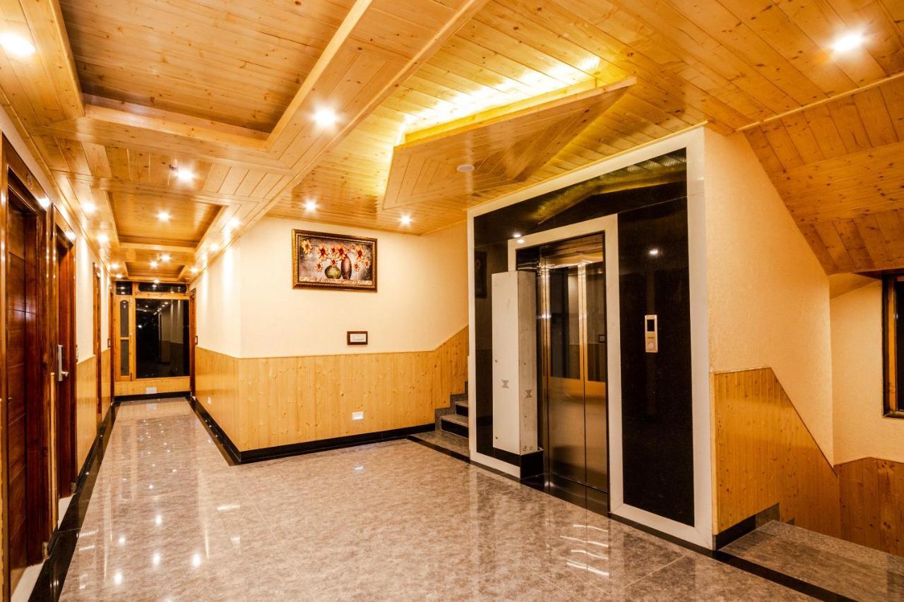 Suryansh Regency Manali Centrally Heated Air Cooled With Private Balconies Manāli Kültér fotó