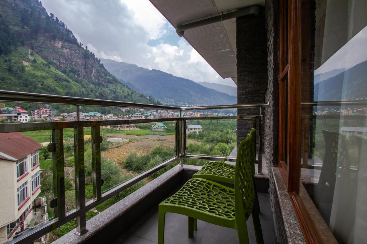 Suryansh Regency Manali Centrally Heated Air Cooled With Private Balconies Manāli Kültér fotó