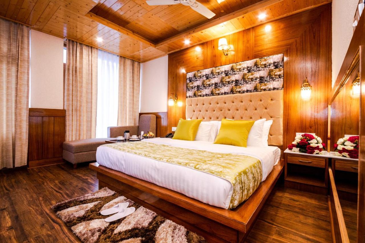 Suryansh Regency Manali Centrally Heated Air Cooled With Private Balconies Manāli Kültér fotó